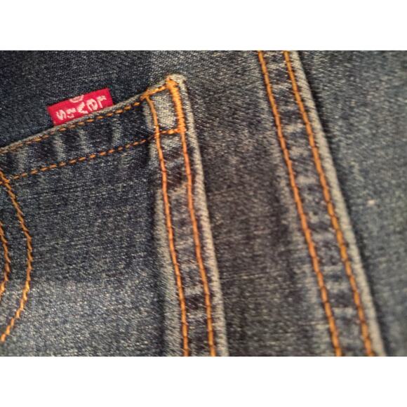 Levi’s Wedgie Straight Jeans | Size 28x28 | Vintage-Inspired Fit - Picture 6 of 13